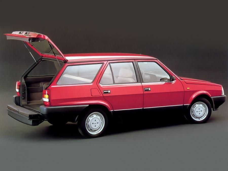  Fiat Regata Weekend 1984 года  (фото 2 из 3)
